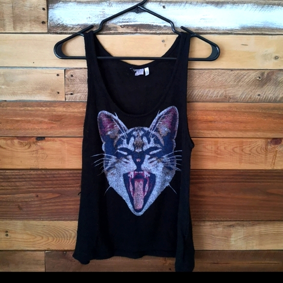 Looking for cat tank top - Picture 1 of 1